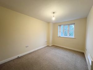 Photo 5- click for photo gallery